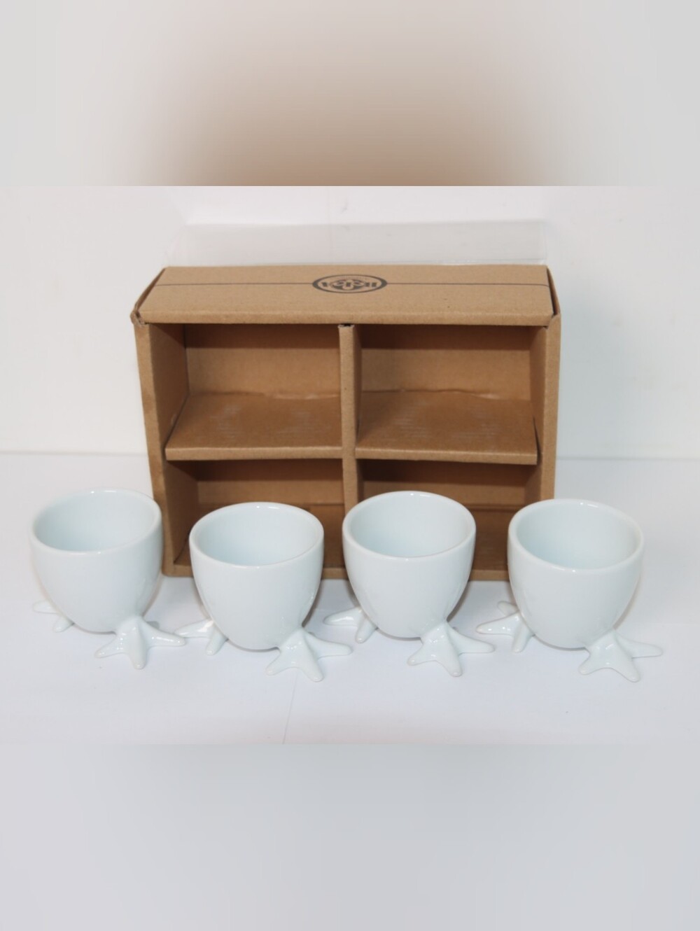 BIA International Chicken Feet Egg Cup Set